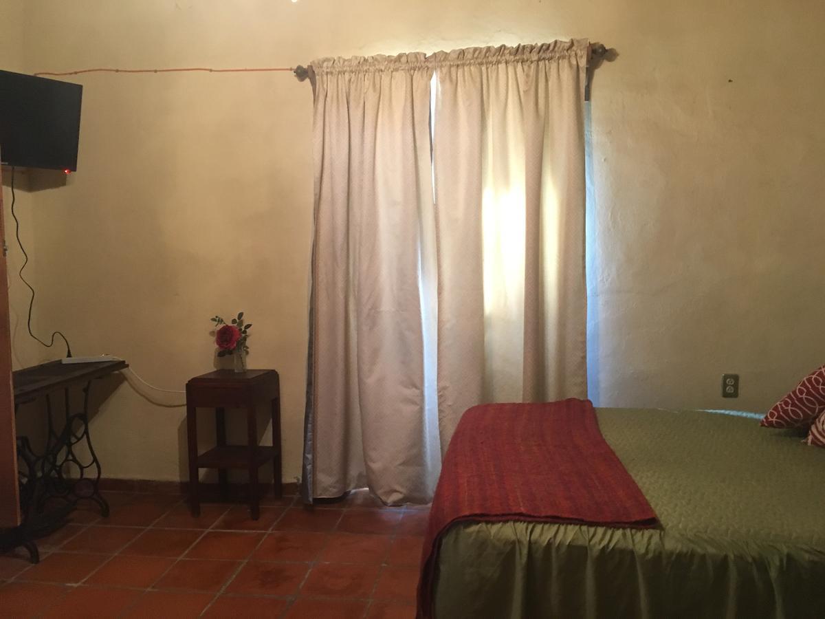 Hostal Dona Carlota Hotel Cuatrociénegas de Carranza Kültér fotó